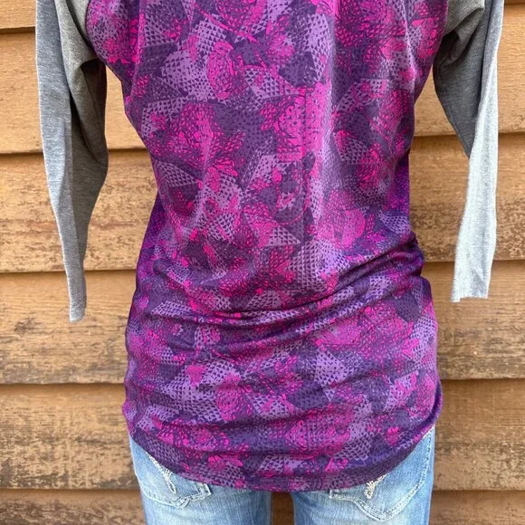 LuLaRoe Womens Raglan Sleeve Top S Purple & Gray Floral Print Stretchy Blend - Picture 9 of 9